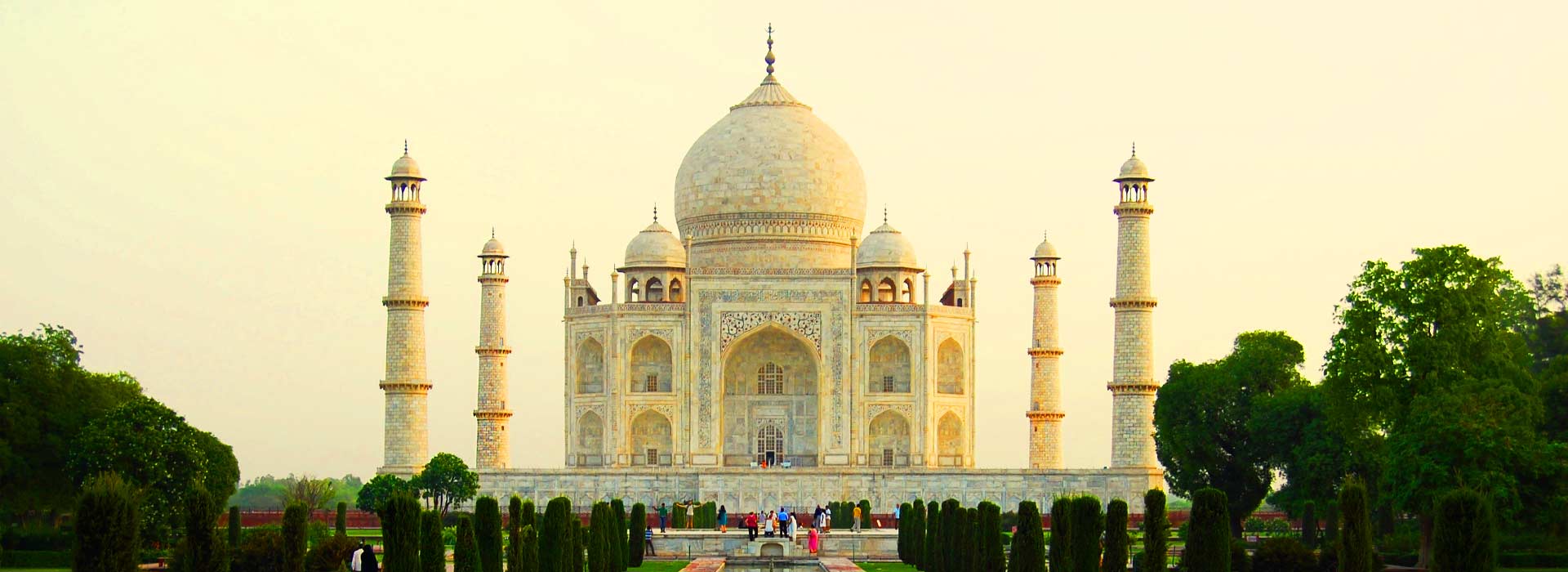 Taj Mahal (AGRA)